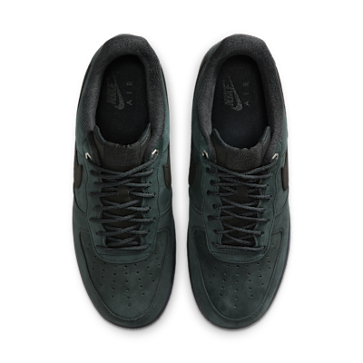 Nike Air Force 1 &