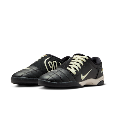 Nike Total 90
