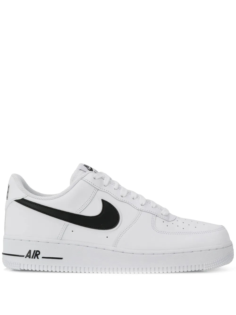 Nike Air Force 1 &
