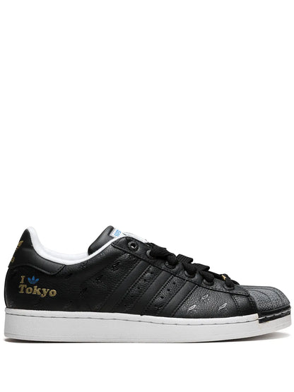 adidas Superstar 2 City Sneakers