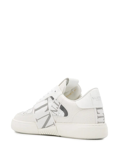 Valentino Garavani Vl7N Low-Top Leather Sneakers