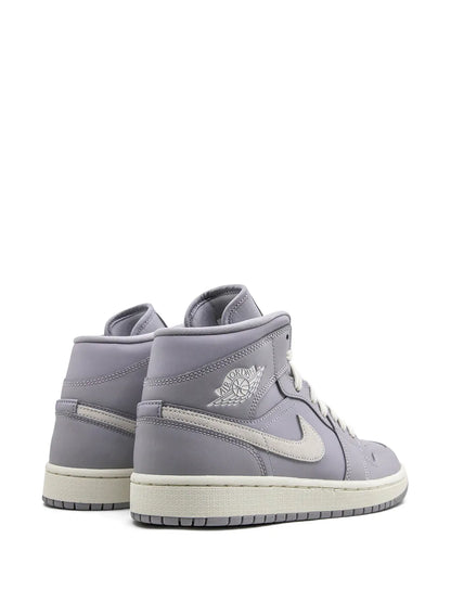 Jordan Air Jordan 1 Mid