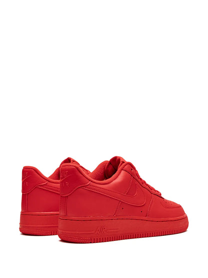 Nike Air Force 1 &