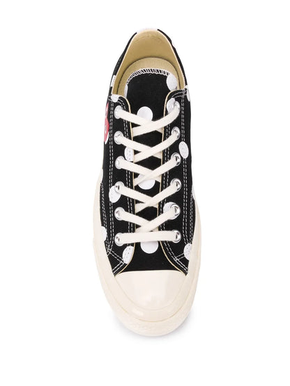 Comme Des Gar ns Play x Converse X Comme Des Garcons Chuck 70 Ox