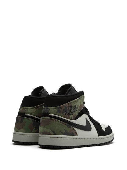 Jordan Air Jordan 1 Mid