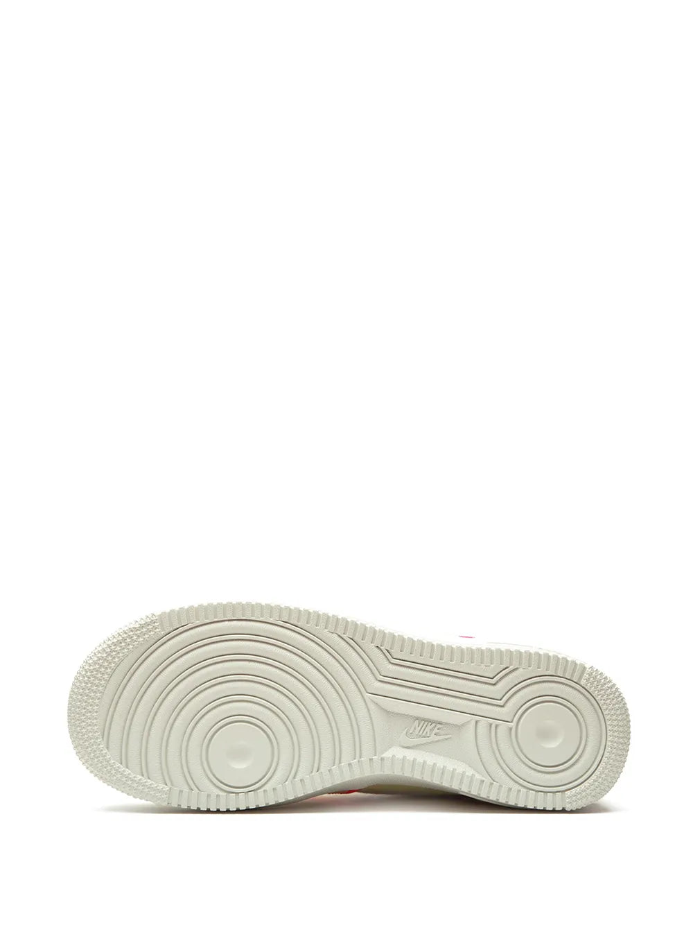 Nike Air Force 1 &