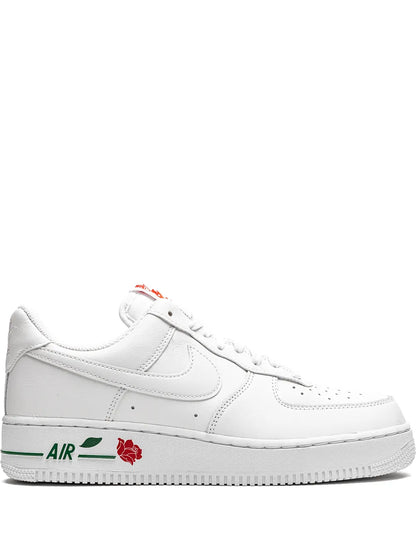 Nike Air Force 1 Low &