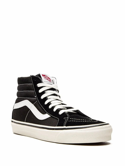 Vans Sk8-Hi 38 Dx Black/White Sneakers