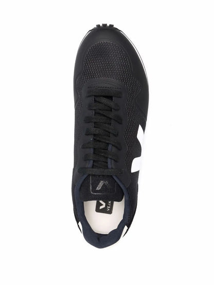 Veja Logo-Patch Low-Top Sneakers