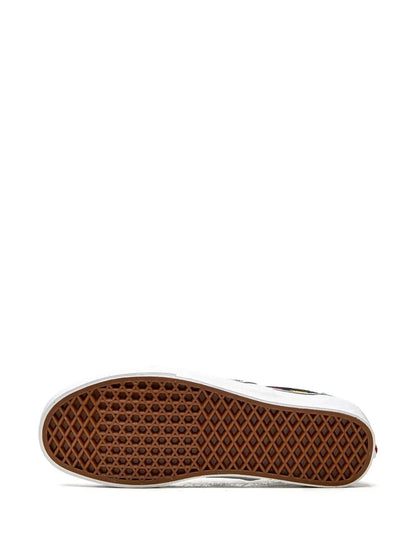 Vans Ua Classic Slip-On Sneakers