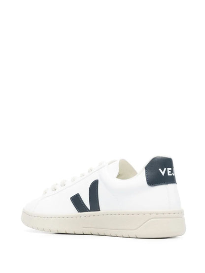 Veja V12 Low-Top Sneakers