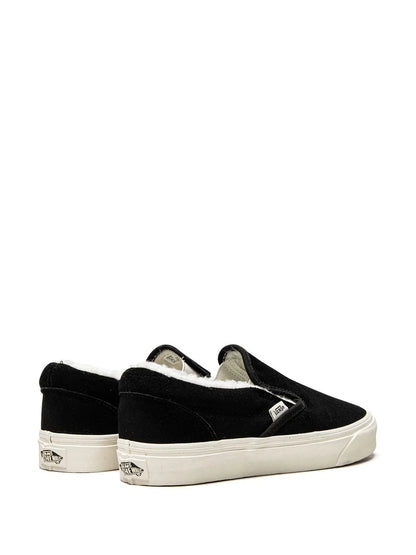 Vans Classic Slip-On Sneakers