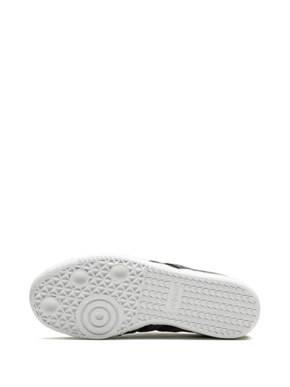 adidas Samba Adv Carbon Sneakers