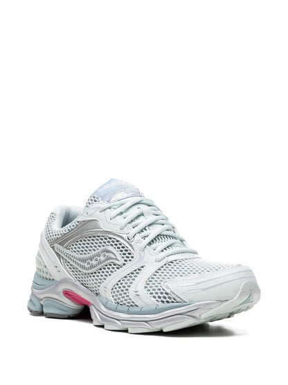 Saucony Progrid Triumph 4 Ice Grey Sneakers