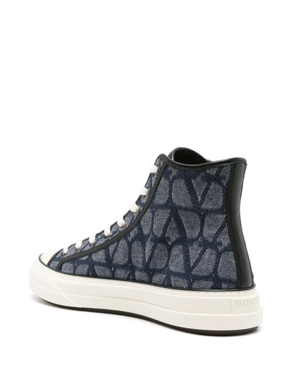 Valentino Garavani Vlogo Signature High-Top Sneakers