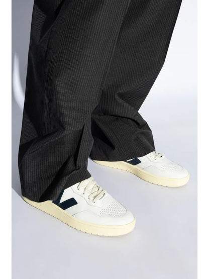 Veja V-90 Sneakers