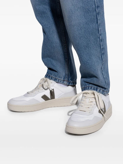 Veja V-90 B-Mesh Sneakers