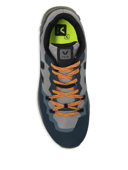Veja Fitz Roy Trainers