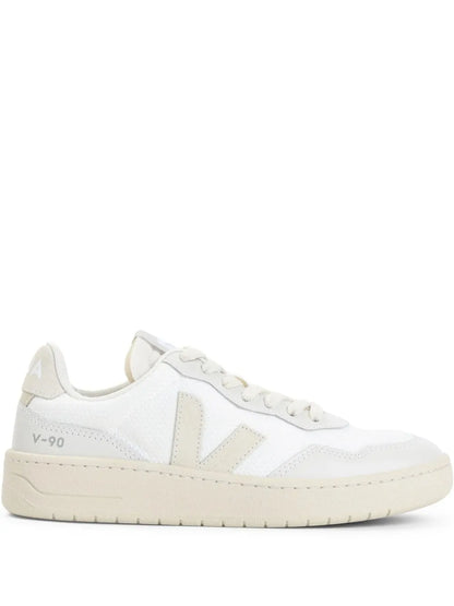 Veja V-90 Trainers