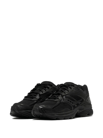 Saucony Progrid Omni 9 Mesh Panelled Sneakers