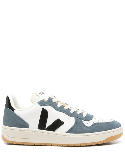 Veja Logo-Patch Suede Sneakers