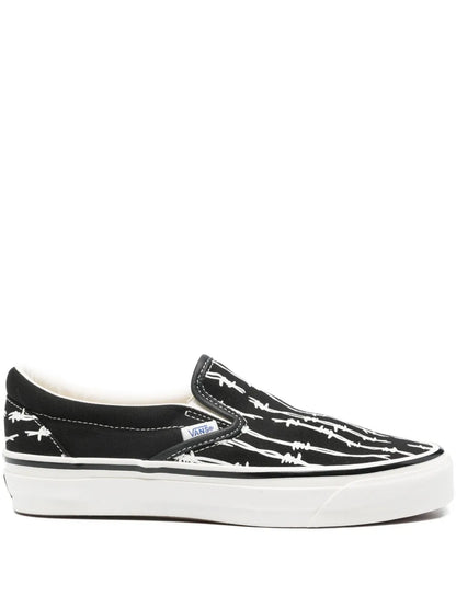 Vans Slip-On Sneakers