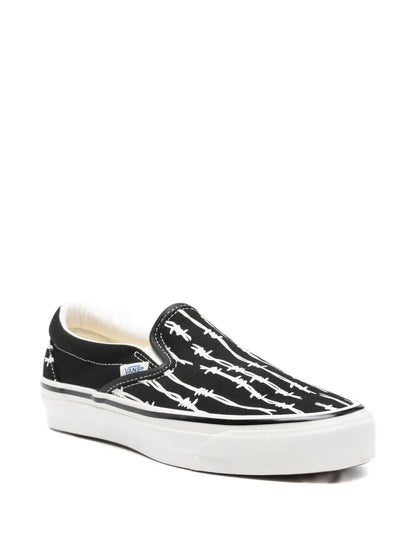 Vans Slip-On Sneakers