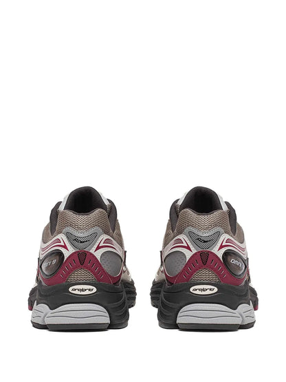 Saucony Omni Grid Sneakers