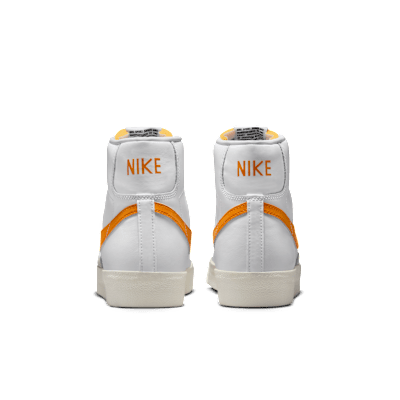 Nike Blazer Mid &