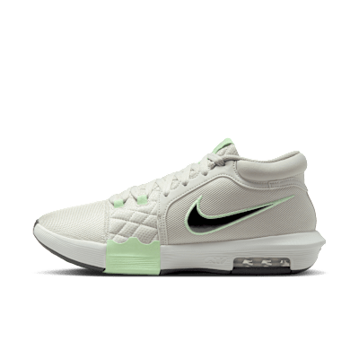 LeBron Witness VIII