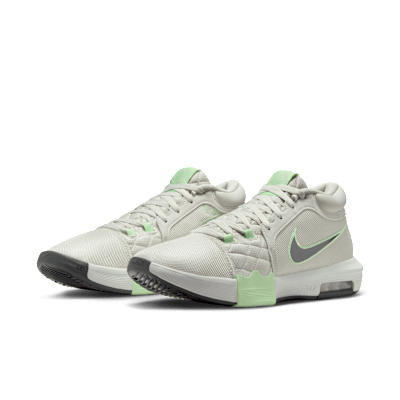 LeBron Witness VIII