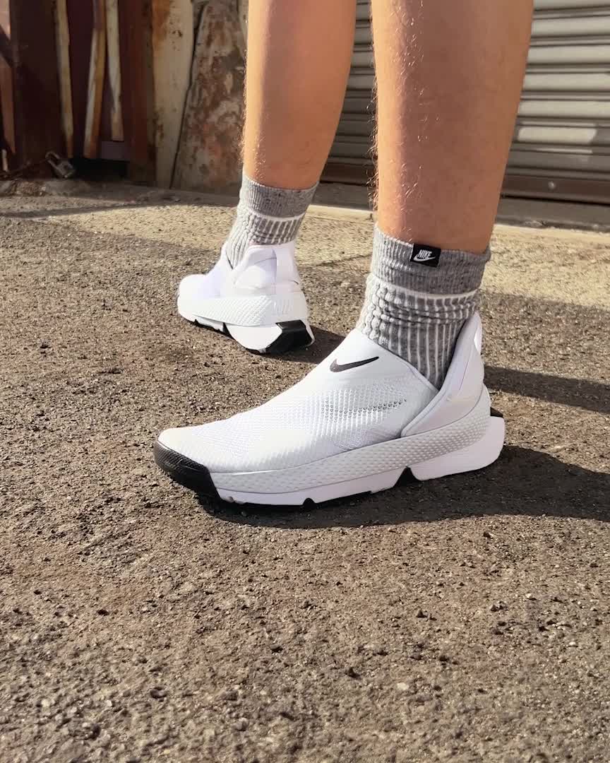 Nike Go FlyEase
