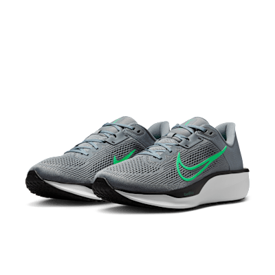 Nike Quest 6