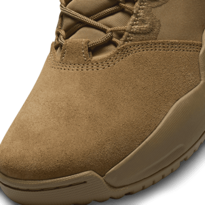 Nike SFB B2