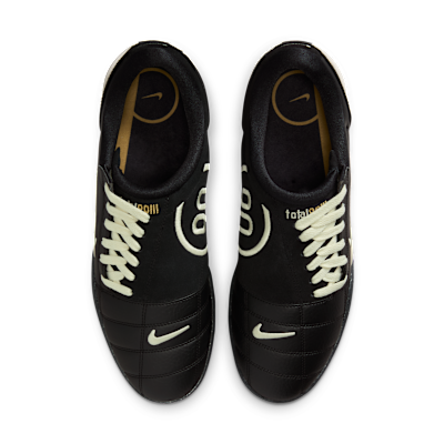 Nike Total 90