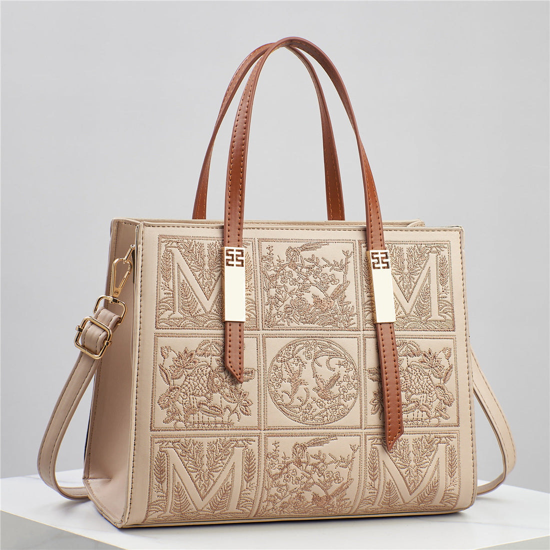 Light Luxury Messenger Bag Oryntix